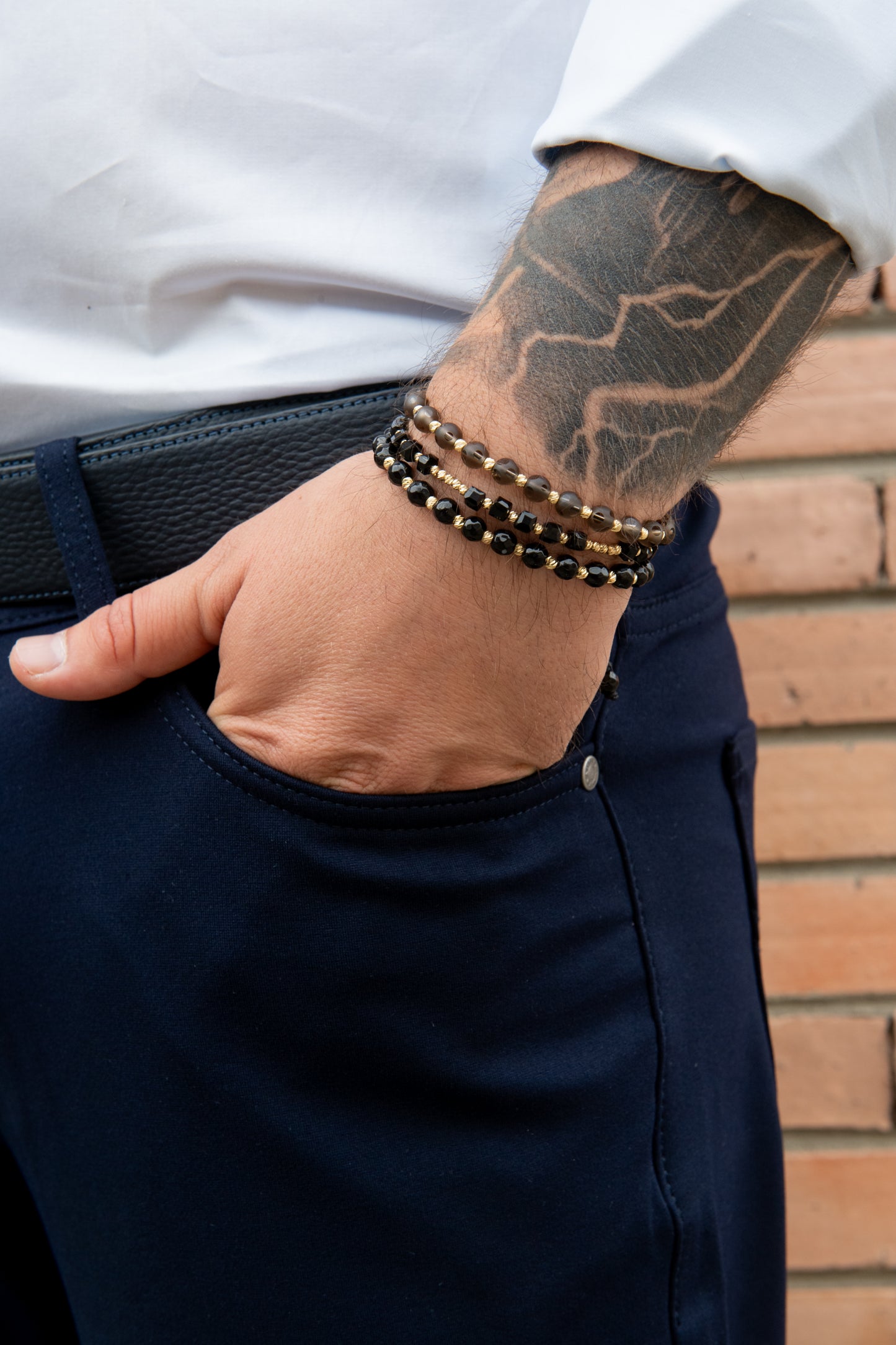 Vaaloor Black Onyx Bracelet – 14k Solid Gold Diamond-Cut Beads